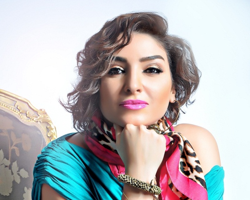 صورة روجينا أميرة ناعمة بالأبيض في أحدث جلسة تصوير شاهدوها